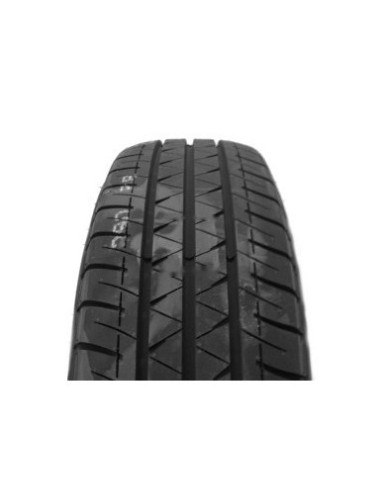 BLUEARTH-VAN (RY55) YOKOHAMA 235 60 17 109/107 T