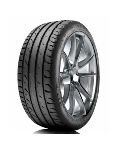235/40 R19 TL 96Y KORMORAN UHP XL 
